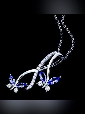 Tanzanite Butterfly Necklace
Pendant + 925 Sterling Silver Chain
Great Gift Idea